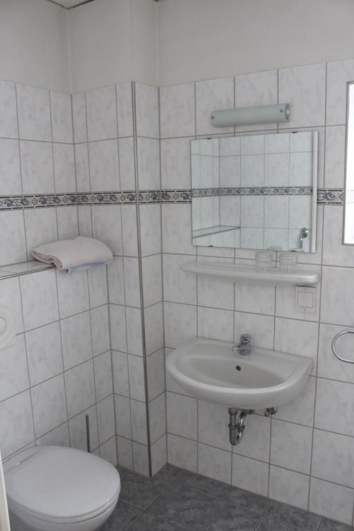 Altes Schulhaus Otel Niederschlettenbach Dış mekan fotoğraf